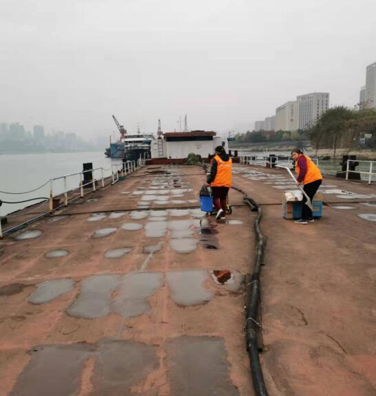 2021年12月11日重慶市萬(wàn)州區(qū)宜昌隆基旅運(yùn)有限公司船舶地毯清洗服務(wù)